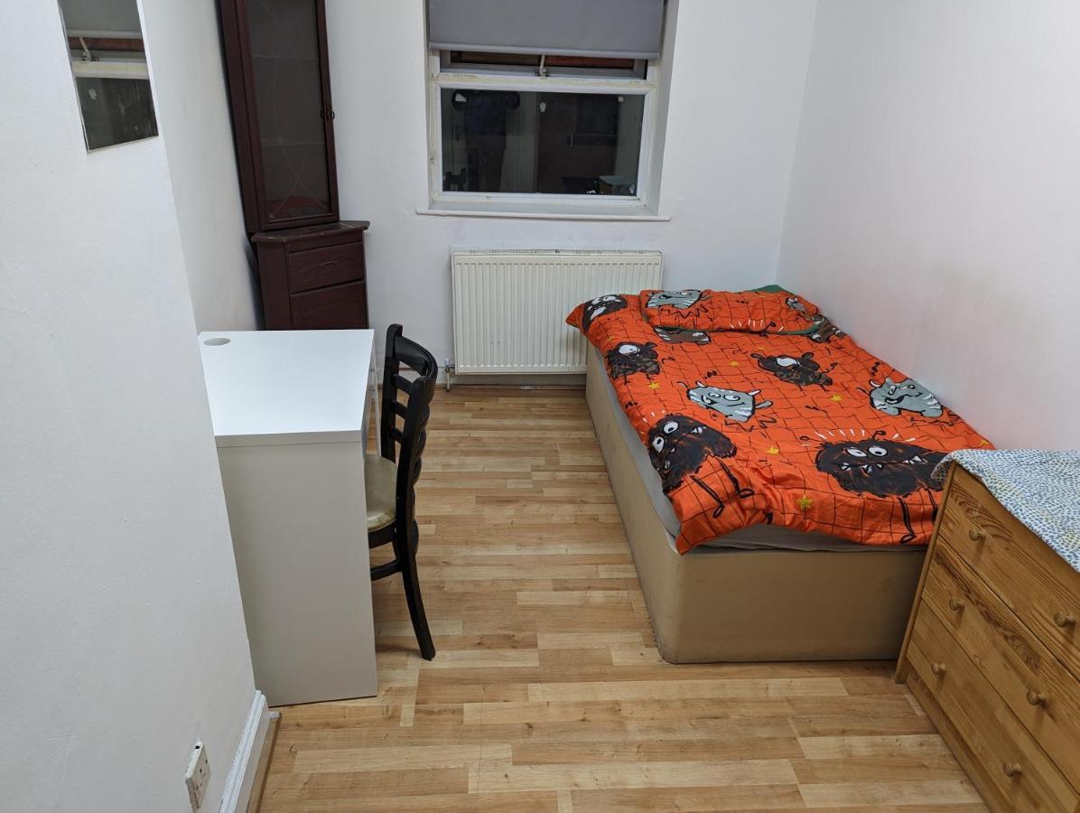 Oldham Town Centre Rm03 Apartment Екстериор снимка